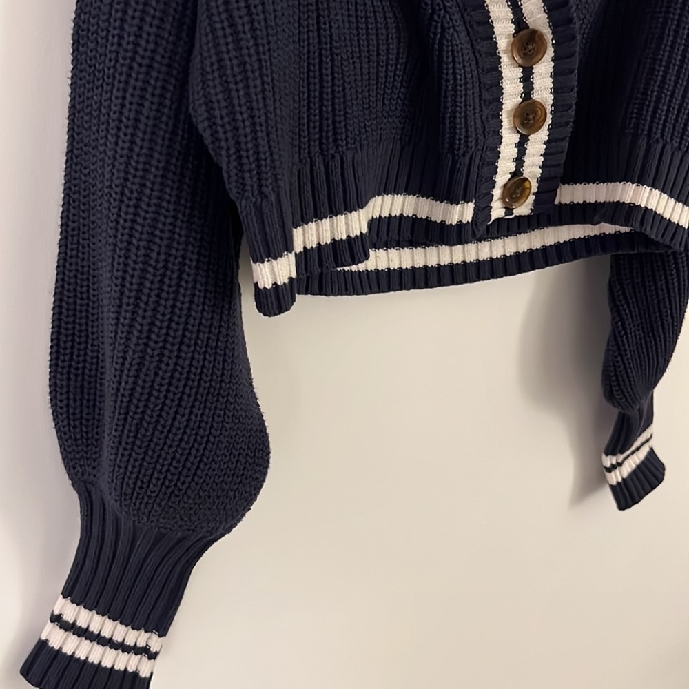 Urban outfitters vintage classic varsity striped sweater size small like new - Picture 4 of 5